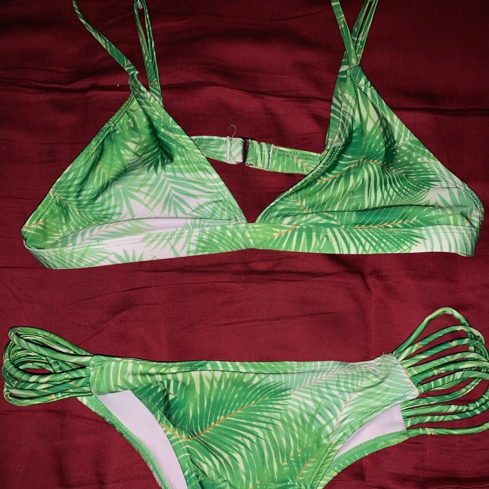 Green Bikini